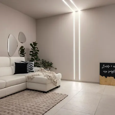 Alexandradesignsuite -eleganza A Due Passi Dal Centro *