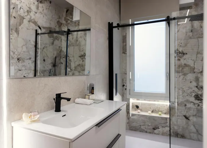 아파트 Alexandradesignsuite -eleganza A Due Passi Dal Centro 카르피